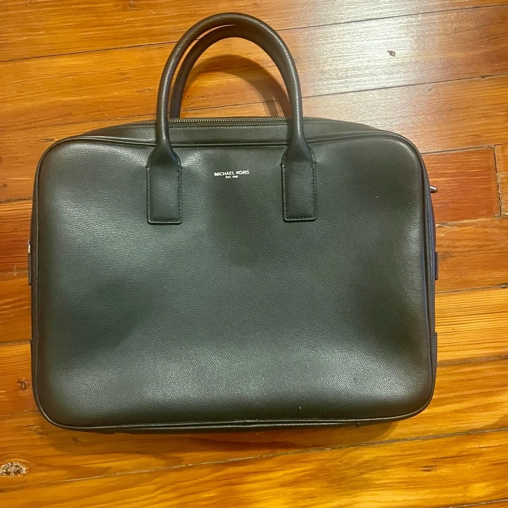 Michael Kors Black Leather Briefcase Professional Design - BRAND NEW